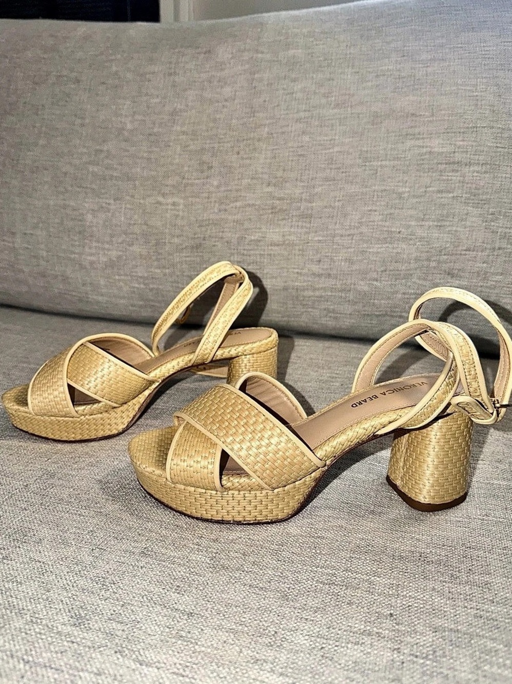 New Without Tags Veronica Beard Danika Ankle Strap Platform Sandal Wedges 5.5
